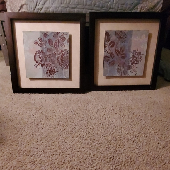 Wall Decor Two Matching Wall Art Pictures Poshmark